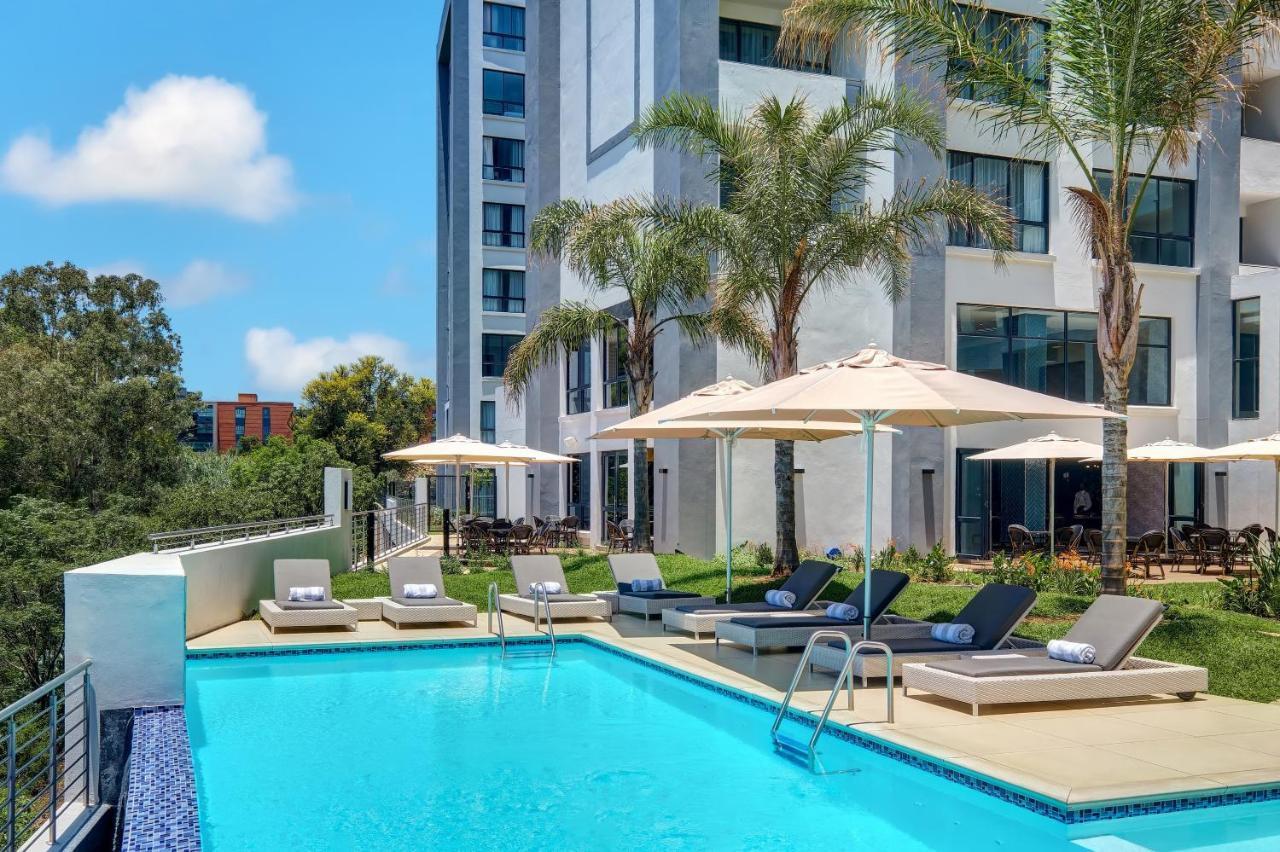 The Regency Apartment Hotel Menlyn Pretoria Exterior photo