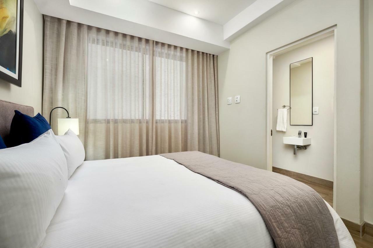 The Regency Apartment Hotel Menlyn Pretoria Exterior photo