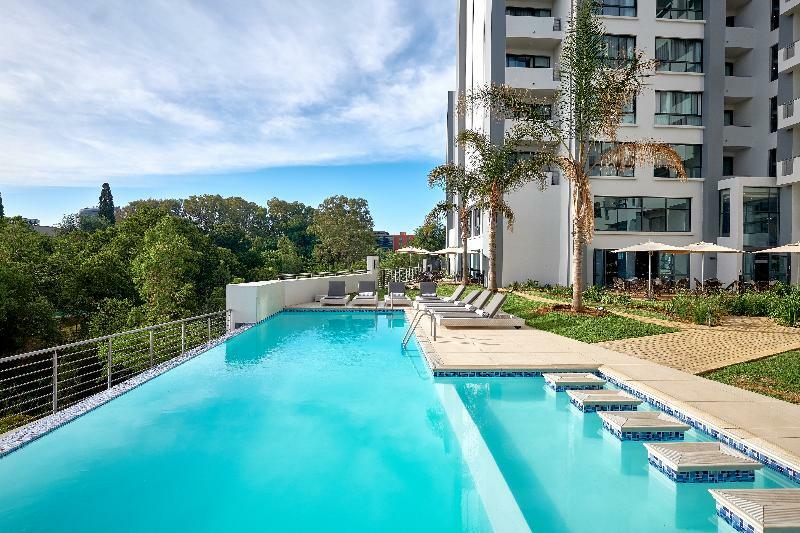 The Regency Apartment Hotel Menlyn Pretoria Exterior photo
