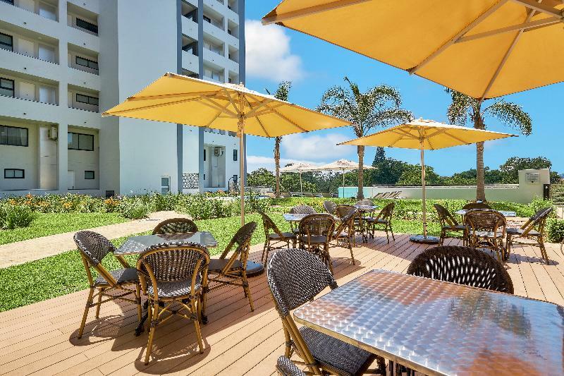 The Regency Apartment Hotel Menlyn Pretoria Exterior photo